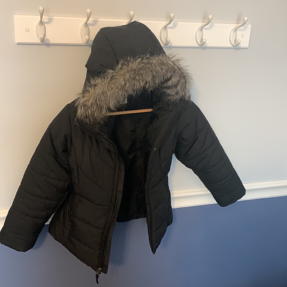 Girls Columbia Jacket Size XS 6-6x. Gently used
